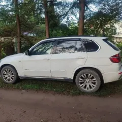 Bmw X5 2013 года, 245 лс, 335847 км. Автомобиль легковой, марка: Bmw X5, модель: Xdrive30d, Vin: X4xzw411800c20478, гос. рег. номер: У102КМ152, год изготовления: 2013