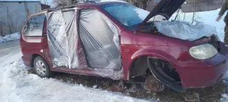 KIA Carnival 2006 года выпуска, идентификационный номер (VIN): X4XUP751260000736. Пробег уточнять при осмотре.