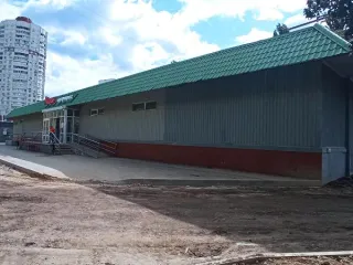 Нежилое здание по адресу г. Москва, ш. Каширское, д. 96, корп. 2, площадью 1 022,6 кв.м, кадастровый номер 77:05:0011002:1115 и земельный участок по адресу: г. Москва, ш. Каширское, земельный участок 96/2, площадью 1 645 кв.м, кадастровый номер 77:05:0011002:16958 Общая площадь: 1022.6 Количество…