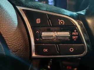 Kia Cerato 2021, 128 л.с., 171042 км, АКПП, VIN: XWEFC41CBMC011819. Легковой автомобиль, 2021 года выпуска. Предмет залога ПАО Сбербанк. Автомобиль на ходу, имеется вмятина на пороге у задней арки, присутствует расход масла. Регион местонахождения - г.Тюмень, проезд Воронинские горки. На момент…