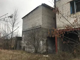 Нежилые здания общей площадью 4561,9 м² в Томской области. Здание: назначение нежилое, 1 этаж, подземных этажей 0, площадь 42,1 м², адрес: Томская область, г. Томск, ул. Циолковского, д. 16, кадастровый номер 70:21:0100030:600, инвентарный номер ЦБ0000065. Здание: назначение нежилое, 1 этаж…