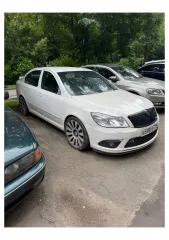Skoda Octavia, 2012, легковой автомобиль, VIN: TMBEF21Z9D2018567. Ознакомление с имуществом производится с момента публикации сообщения о продаже и до окончания приема заявок по предварительной записи по телефону: 89375771775 и электронной почте yuliya.arbitr@yandex.ru.