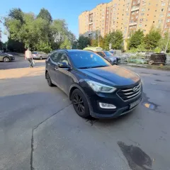 HYUNDAI Santa Fe 2013. Автомобиль марки HYUNDAI модель Santa-Fe 2013 г.в., VIN-номер KMHSU81CDDU185272. Ознакомление с имуществом осуществляется по рабочим дням, в период представления заявок на участие в торгах по предварительному согласованию. Предварительная запись по телефону: +7 916 658 1714…