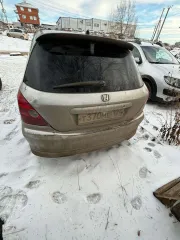 Honda Civic 2002, серийный номер кузова: EU4 1100414, серийный номер двигателя: 1103118, модель двигателя: D17A, тип двигателя: бензиновый, мощность двигателя: 130 л. с. / 95 кВт, рабочий объем двигателя: 1 668 куб. см, цвет: серый, ПТС: 24ОС 796106, государственный регистрационный номер…