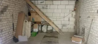 Гаражный бокс 47,8 кв.м в Калужской области, г. Обнинск, тер. ГСО «Варан», ул. Кабицынская, 16б, бокс 153. Кадастровый номер здания: 40:27:030713:413. В собственности. С земельным участком кадастровый номер 40:27:030713:1, адрес: Калужская обл., г. Обнинск, д. Кабицыно, площадью 14 000 кв.м +/- 41…