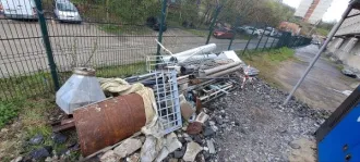 Высвобождаемое движимое военное имущество (лом черного металла) Лом черного металла 
