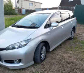 Toyota Wish, 2011 автомобиль легковой, марка: Toyota, модель: Wish, модель № двигателя Zge250018859, VIN отсутствует, год изготовления: 2011.