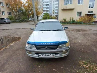 Toyota Corona 1989 года, 140 л.с., пробег 400000 км, АКПП, серый цвет. VIN отсутствует, ПТС 38КХ 929516, госномер M382BE138, номер кузова ST2100010272. Разрешенная максимальная масса 1425 кг, масса без нагрузки 1150 кг.