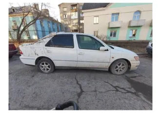 Toyota Vista 1999 года, 140 лс, 400000 км, АКПП, государственный номер У106ЕЕ138, двигатель № 3S-7745405, кузов № SV50-0028438, цвет белый, мощность двигателя л.с. 140.
