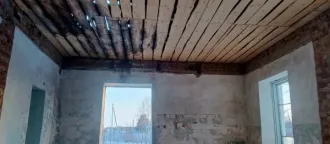 Нежилое здание 163,1 кв.м с земельным участком 4054 кв.м, Тюменская область. Нежилое здание 1963 года, кирпичное, одноэтажное, площадью 163,1 кв.м, кадастровый номер 72:06:0101005:67, с земельным участком площадью 4054 кв.м, кадастровый номер 72:06:0101005:169. Нежилое здание длительный период…