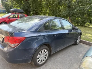 Chevrolet Cruze 2012, Avtomobil' marki CHEVROLET model' Cruze 2012 g.v., VIN-nomer XUFJF696JC3031911, Ozakomit'sya s predmetom torgov, dokumentami, poryadkom zaklyucheniya dogovora kupli-prodazhi mozhno po soglasovaniyu s organizatorom torgov po t. +79954435227, elektronnoy pochte torgi42@bk.ru…