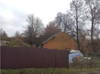 Нежилое здание кафе 390,6 кв.м и земельный участок 800 кв.м, Переславль-Залесский, Ярославская область, расположенное по адресу: Российская Федерация, Ярославская область, муниципальный округ Переславль-Залесский, город Переславль-Залесский, улица Урицкого, дом 2в, с земельным участком, в составе…