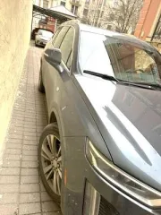 Cadillac XT6, VIN 1GYKP9R48LZ204196, госномер Е 256 ХМ 198. Дефектов не имеет.