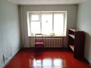 1/6 доля комнаты 17,6 кв.м в г. Печора, пер. Советский, д. 3, к. 65. Кадастровый номер: 11:12:1702002:1137.