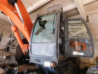 Hitachi ZX170W-3 2008 экскаватор Hitachi ZX170W-3, 2008 года JKCGB04800003408 № НР 5940 54