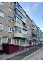 1/5 доля в праве общей долевой собственности на квартиру, общей площадью 40 кв.м., расположенную по адресу: Россия, Тамбовская область, Тамбовский район, п. Строитель, мкр. «Северный», д. 26, кв. 82, кадастровый  условный  номер: 68:20:2701001:2807