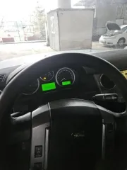 Land Rover Discovery, 2007 года, 190 лс, 386129 км, полный привод, АКПП, идентификационный номер (VIN): SALLAAA148A443693, год выпуска: 2007г., пробег 386129км., цвет темно-синий, ГРЗ Е678ОУ08. Имущество обременено залогом АО «ТБанк».
