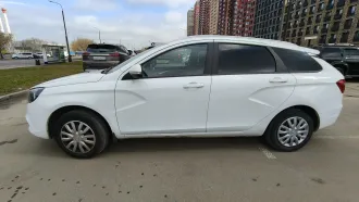 LADA Vesta 2021 Легковой автомобиль марки: LADA, модель: Vesta, год выпуска: 2021 г., идентификационный номер (VIN): XTAGFK110MY552266, находится в залоге у ПАО "Sovcombank". Ознакомление с более подробными характеристиками и документацией осуществляется по предварительной записи по телефону…