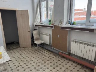 Нежилое помещение 493м², Ивановская область, г. Кохма. Этаж: 3. Адрес: Ивановская область, г.Кохма, ул.Рабочая, д.13, литер А, пом 43,44,45,46,46а,47,48,49. Кадастровый номер: 37:29:020403:106. Залог в пользу ПАО "Sberbank". В отношении имущества установлено ограничение прав и обременение объекта…