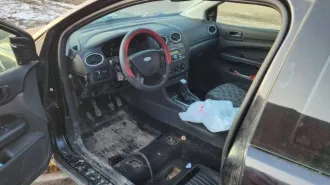 Ford Focus 2006 года, черный. VIN: X9F3XXEED36U20945, госномер: К367СО150. Двигатель: модель 6U20945, объем 1388 см³, мощность 80 л.с. (59 кВт). Снаряженная масса 1690 кг (1229 кг без нагрузки).