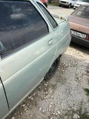 Автомобиль ВАЗ 21102, государственный регистрационный знак В 929 УА 763 регион, VIN XTA21102020505499, 2002 год выпуска. Видимые дефекты: коррозия элементов кузова, повреждения ЛКП, механическое повреждение заднего и переднего бампера, деформация переднего левого крыла. Дополнительная информация…