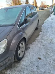 Ford S-MAX 2011 года, VIN: WF0SXXGBWSBT53668, находится в залоге у ПАО "Сбербанк".