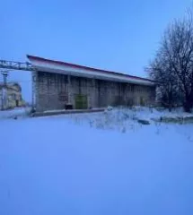 Строения и имущество, находящееся внутри строений, расположенные по адресу: Хабаровский край, г. Комсомольск-на-Амуре, Амурское ш., д. 3. Здание. Цех по производству СБЖК, литер К, условный номер: 27:22:0020902:95, метраж – 1447,90 кв.м.; Здание. Цех арматурный на базе КМО в р-не моста через р…