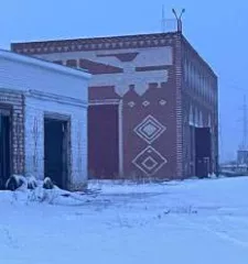 Строения и имущество, находящееся внутри строений, расположенные по адресу: Хабаровский край, г. Комсомольск-на-Амуре, Амурское ш., д. 3. Здание. Цех по производству СБЖК, литер К, условный номер: 27:22:0020902:95, метраж – 1447,90 кв.м.; Здание. Цех арматурный на базе КМО в р-не моста через р…