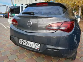 Opel Astra GTC P-J/SW, 2013 г.в., госномер У289КС193, VIN XWFPF2DP1D0012311. Обременение: арест, начальная цена 728 994,85 руб., задаток 145 799,00 руб., шаг аукциона 7 290,00 руб.