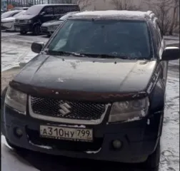 Suzuki Grand Vitara 2008 года, VIN JSAJTD54V00310215. Легковой автомобиль категории B. Кузов JSAJTD54V00310215 черного цвета. Двигатель объемом 1995 см³ мощностью 140.08 л.с. (103 кВт).