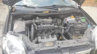 Chevrolet Aveo, 2007. Транспортное средство: Шевроле Авео, ГРЗ В145ХВ82, 2007 года выпуска, идентификационный номер KL1SF69YE8B093395, цвет: черный, мощность двигателя 63,3 (86) кВт (л.с.). Транспортное средство на ходу, по кузову имеются царапины. Машина стоит по адресу: г. Ялта, ул. Батурина, д…