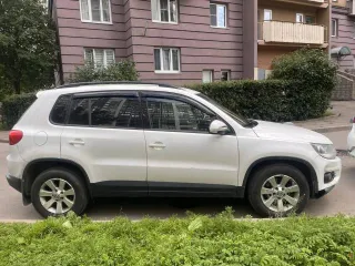 Volkswagen Tiguan, 2012 года, 140 лс, 234610 км, полный привод, АКПП, VIN номер: XW8ZZZ5NZDG117306, пробег: 234610.