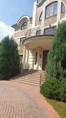 Жилой дом 1834,5 кв.м, участок 3900 кв.м, Московская область. 3-этажный, з/у 20, кадастровые номера 50:20:0010516:2172, 50:20:0010516:1275, земли населенных пунктов - для коттеджной застройки с комплексной инфраструктурой, ограничения и обременения: наличие…
