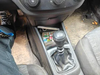 KIA CEED, 2007 года, 115 лс, 272000 км, VIN XWEFF242270000229. Техническое описание со слов собственника: ДВС троит, работает только с присадками, коробка передач требует технического обслуживания, подвеска в критическом состоянии. Более подробное техническое состояние выясняйте самостоятельно в…