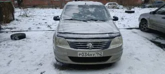 Renault Logan, 2012 года, 75 л.с., 145000 км, VIN X7LLSRB2HCH548222. Автомобиль находится в рабочем состоянии, дефекты: 1) повреждение заднего бампера, 2) повреждение на лобовом стекле, 3) отсутствует аккумулятор, 4) повреждение ЛКП на заднем левом крыле.