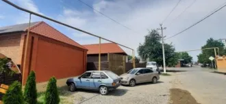 Жилой дом 210,4 кв.м и земельный участок 672 кв.м, кадастровые номера 20:16:0101022:519, 20:16:0101022:516. Жилой дом, площадью 210,4 кв.м., кадастровый номер 20:16:0101022:519; Земельный участок (для индивидуальной жилой застройки), площадью 672+/-9 кв.м., кадастровый номер 20:16:0101022:516…