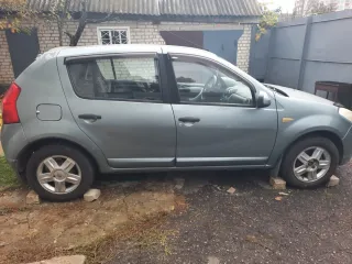 Renault SR 2010, VIN X7LBSRB1HAH290472.