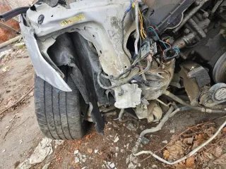 Автомобиль BMW, г/н А272ЕН193, цвет серый металлик, VIN WBANA51080B037281. Документы и ключи отсутствуют.