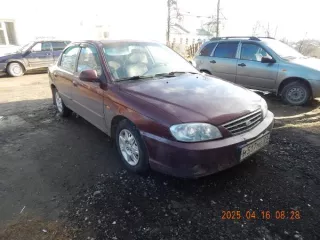 Продается автомобиль KIA Spectra 2007 года выпуска. VIN: XWKFB227270044871. Цвет: темно-вишневый. Двигатель: бензиновый, объем 1594 см³, мощность 101,5 л.с. (74,6 кВт), экологический класс 2. Пробег: 611000 км. Госномер: М517МЕ37. Коробка передач и привод не указаны.