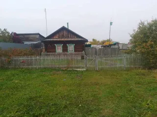 Дом 35 кв.м и участок 977 кв.м, Тюменская область. Жилое здание площадь: 35кв.м., кадастровый номер: 72:16:0101001:818 и земельный участок, площадь: 977кв.м., категория земель: Земли населенных пунктов, разрешенное использование: Для ведения личного подсобного хозяйства, кадастровый номер…