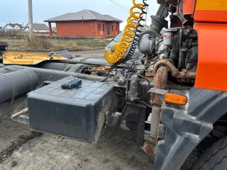 КАМАЗ 6460 2007 года выпуска, VIN XTC64600071146807. Автомобиль находится в Пензенской области, Бессоновском районе, селе Бессоновка. Осмотр возможен по предварительной договоренности по телефону 89270968655 или по электронной почте 89270968655t@mail.ru.