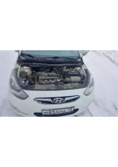 Hyundai Solaris 2013, 123 лс, 206901 км, АКПП. Автомобиль 2013 года выпуска, VIN Z94CT41DBDR265428.