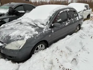 Mitsubishi Lancer 1.6 Р076ТС86 (ключи отсутствуют)