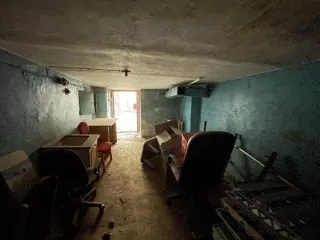 Нежилое помещение, расположенное по адресу: Санкт-Петербург, ул. Чайковского, д. 4, литера А, пом. 2-Н, площадь 19 кв.м, назначение: нежилое, этаж №1, кадастровый номер 78:31:0001108:2489. Право собственности подтверждается записью в Едином государственном реестре недвижимости от 30.12.2005 №…