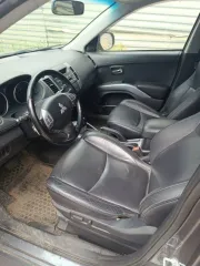 Mitsubishi Outlander 2.0 2010 года, VIN: JMBXTCW4WBU000951