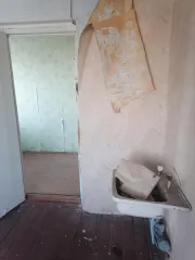 Нежилое помещение, общей площадью 9,3 кв. м, кадастровый номер 19:07:010108:1855, расположенное по адресу: Республика Хакасия, Боградский р-н, с Боград, ул Новая, д 10А. Общая площадь: 9.3. Кадастровый номер: 19:07:010108:1855.
