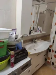 Жилое помещение, расположенное по адресу: Московская обл., г. Красногорск, ул. Оранжерейная, д.5, кв.134, площадью 46,6 кв. метров, кадастровый № 50:11:0010104:1623