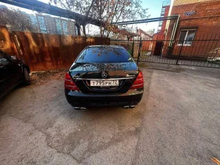 Mercedes-Benz C 500 4MATIC, VIN WDD2210861A142350, легковой, категория B/M1, 2007 год, кузов WDD2210861A142350, черный цвет, в залоге.