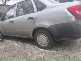 Высвобождаемое движимое военное имущество (автомобиль) Высвобождаемое движимое военное имущество, автомобиль: LADA GRANTA VIN: ХТА219060DO150832 (приложение №1) 
Мощность двигателя: 81,6 
Марка: LADA 
Объем двигателя: 1596 
Пробег: 296551 
VIN номер: ХТА219060DO150832 
Вид транспорта: легковой 
Год…