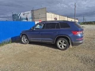 SKODA KODIAQ, 2019 г.в., г/н Х700ХУ24, VIN XW8JC4NS5KH411691, № кузова XW8JC4NS5KH411691, цвет ярко синий. Идентификационные номера не сверялись, рабочее состояние не проверялось, автомобиль закрыт, ключи и документы отсутствуют. Обременения: Залог, запреты судебного пристава исполнителя на рег…